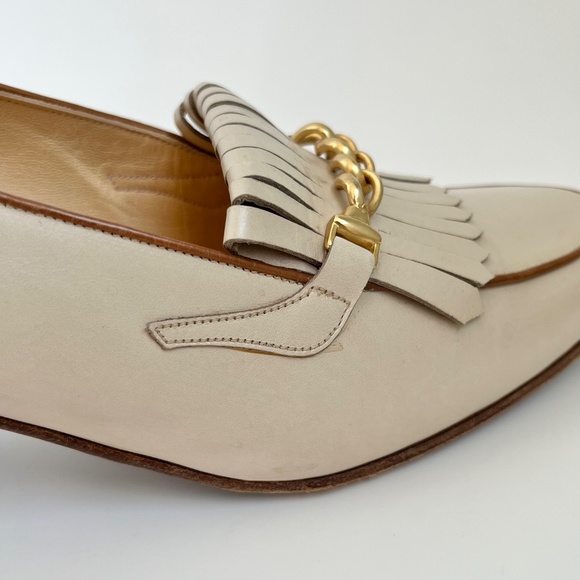 Vintage Cream Celine Heeled Loafers with Gold Chain IT 40 - Picture 11 of 14